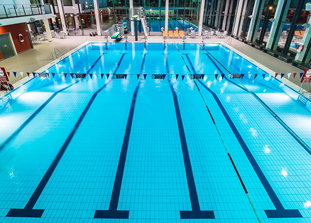 Becken im Freibad Nürtingen